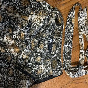 ZARA SNAKESKIN MINI SKIRT W/BELT